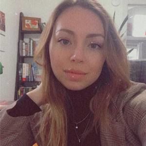 Meet your Posher, Stephanie